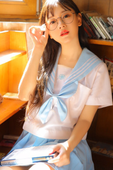 《女教师》未删减